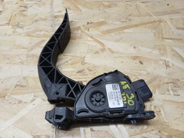 Audi A5 (2007-2017) Gázpedál 