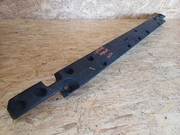 Chrysler Voyager (2002-2008)  Hátsó Lökhárító Hungarocell