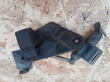 Mazda 6 GG (2002-2008) Első Xenon Szintező Elektronika 