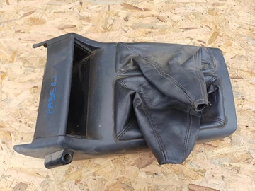 Mitsubishi Pajero (1996-2001) Váltószoknya 