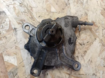 Toyota Corolla Verso ( 2005-2009) 2.2 D-4D Diesel Vákumpumpa