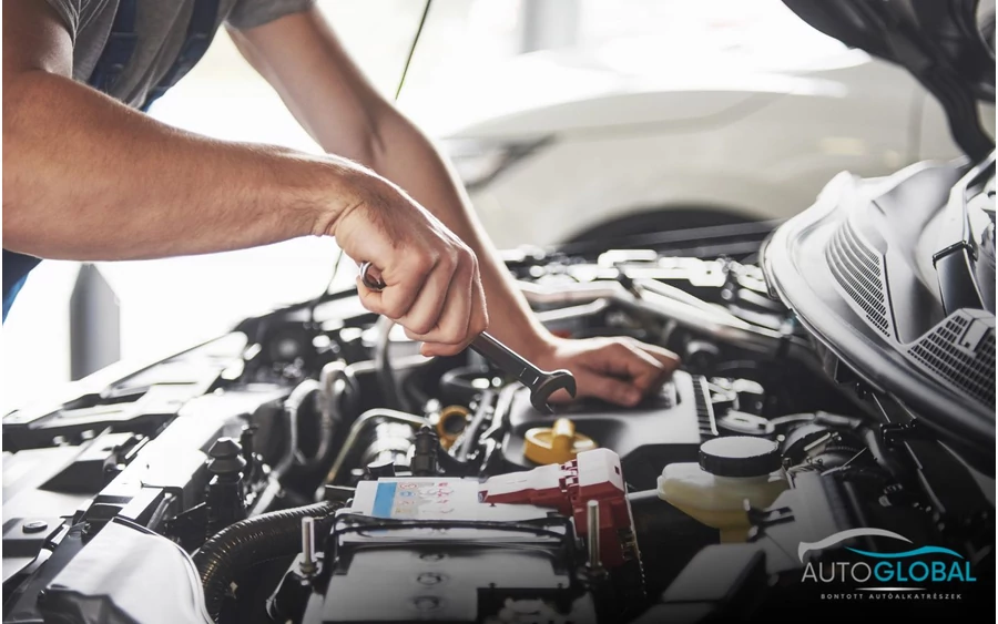Bontott alkatrészek: megbízható megoldás, okos választás – így spórolhatunk és védhetjük a környezetet is egy autóbontó webáruház segítségével