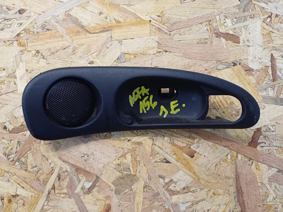 Alfa Romeo 156 (1997-2005) Jobb Első Ajtó Belső Kilincs Burkolat 