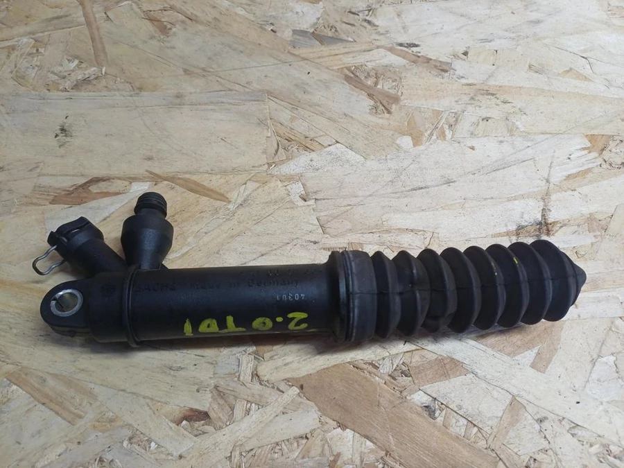 Audi A4 B8 (2008-2015) 2.0Tdi Diesel Alsó Kuplung Munkahenger 