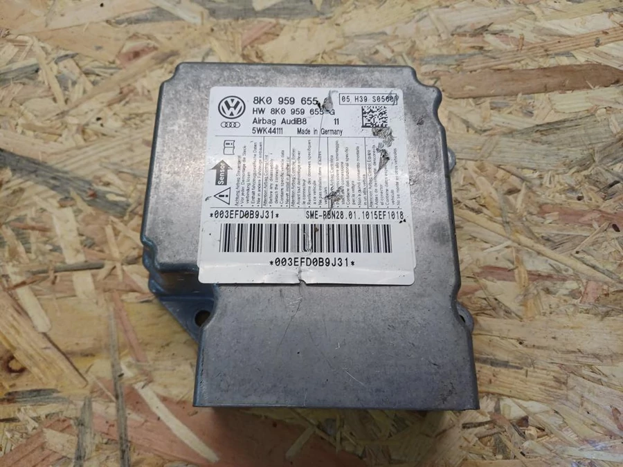 Audi A4 B8 (2008-2015) Légzsák Vezérlő 