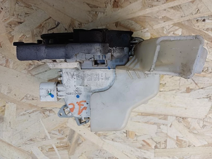 Audi A4 B8 (2008-2015) Jobb Első Ajtó Központizár 