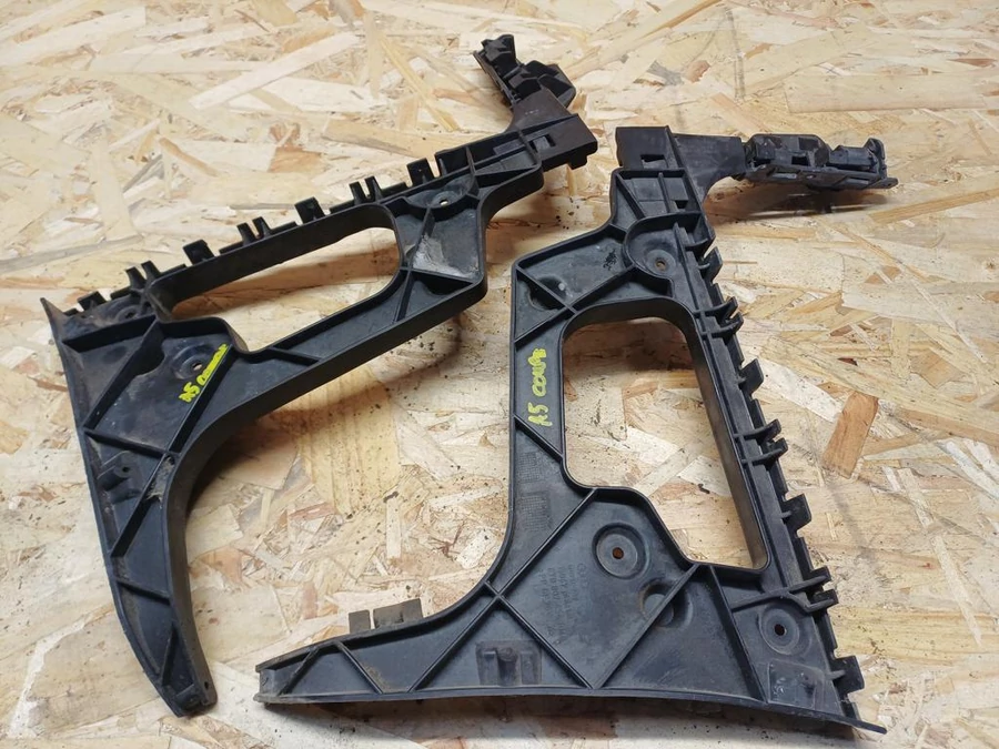 Audi A5 (2007-2017) Hátsó Lökhárító Tartó Pár