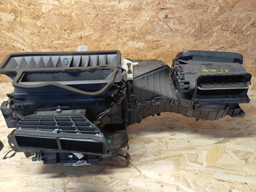 Audi A5 (2007-2017) Fűtés Box Klímás 