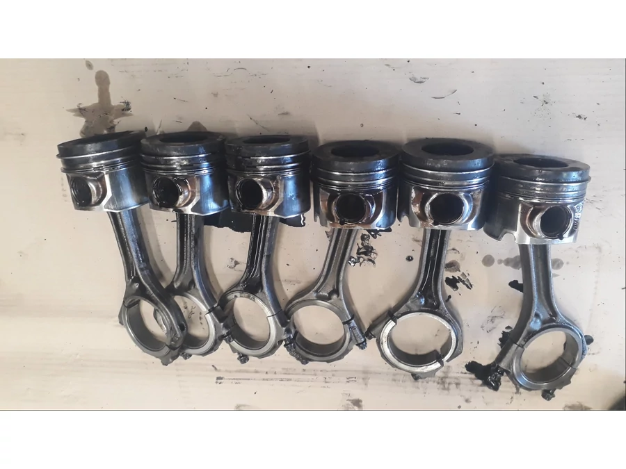 Audi a8 D3 4.0Tdi V8 (2002-2009) Diesel  Hajtókar+ Dugattyú