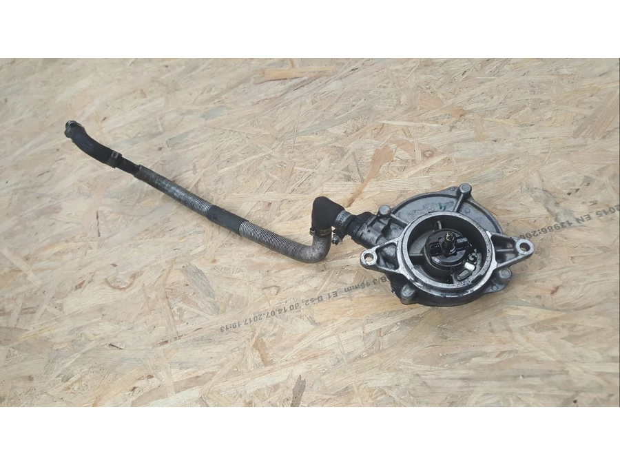 Audi a8 D3 4.0Tdi V8 (2002-2009) Diesel  Vákumpumpa