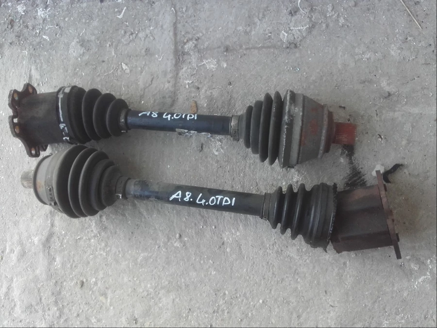 Audi A8 D3  (2002-2009)  4.0Tdi V8 Jobb Első Féltengely