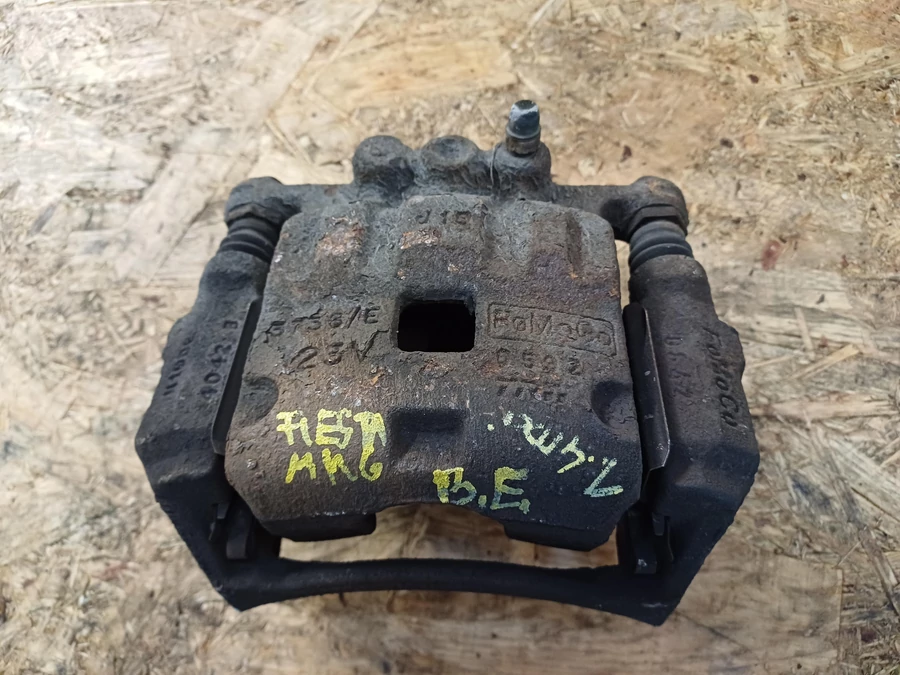 Ford Fiesta MK6 (2008-2017)  1.4Tdci Diesel Bal Első Féknyereg 