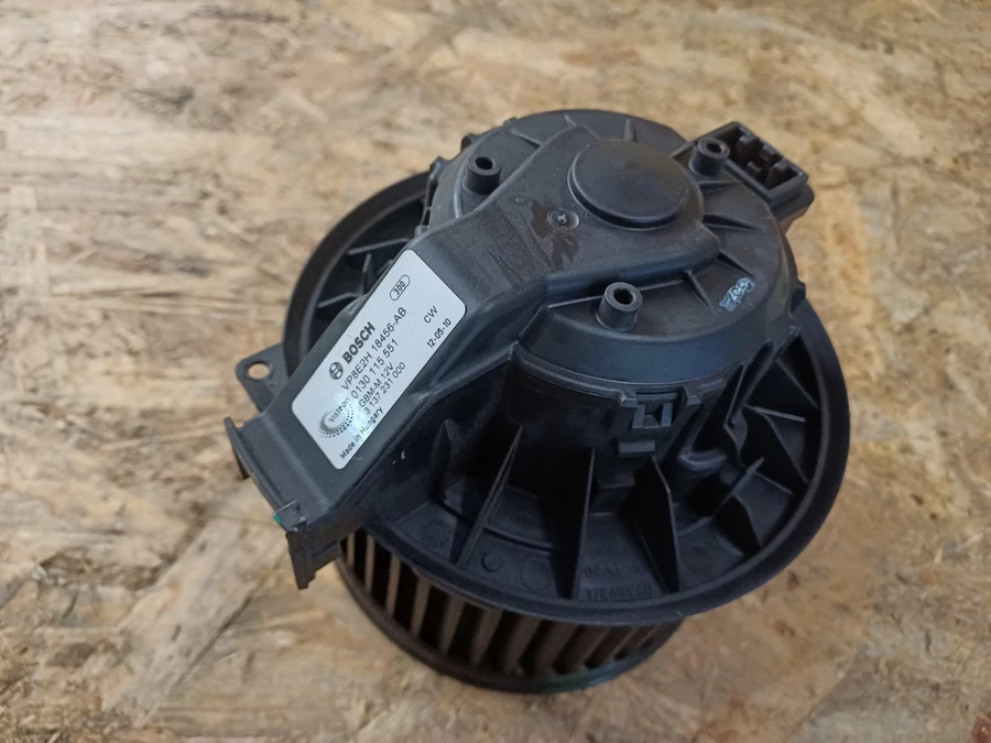 Ford Fiesta MK6 (2008-2017)  Fűtőmotor 