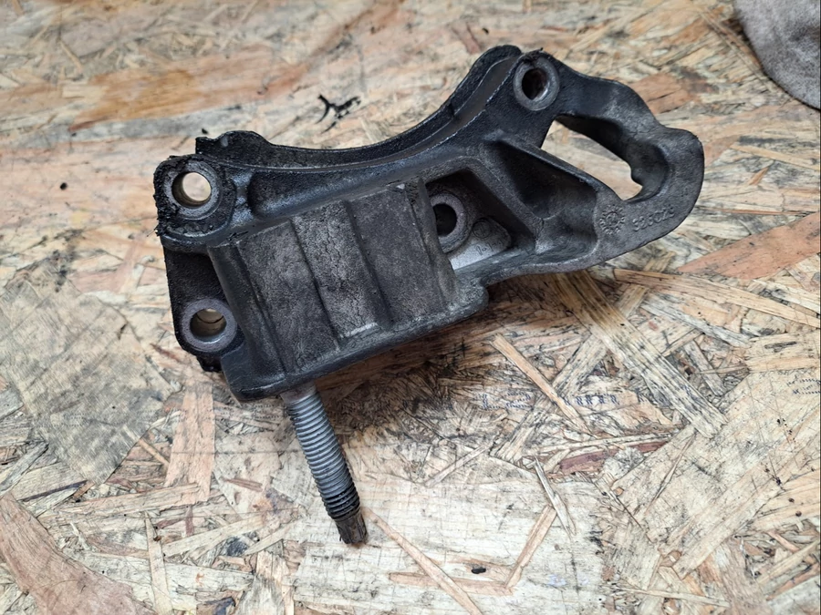 Ford Focus C Max (2003-2010) 1.6Tdci Diesel Motortartóbak