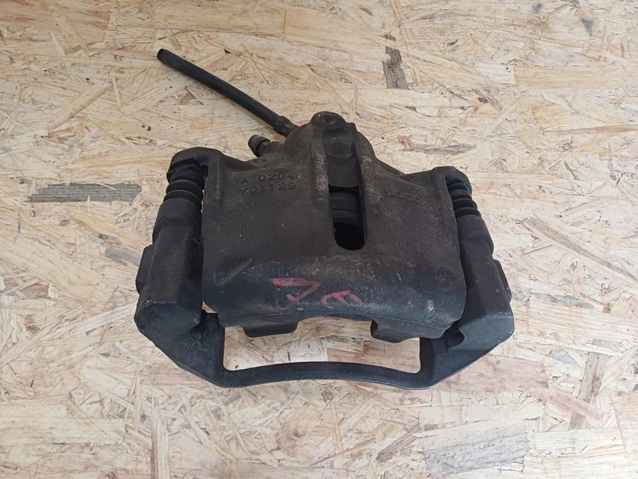 Ford Mondeo MK3 (2002-2007) 2.0Tdci Diesel Jobb Első Féknyereg 