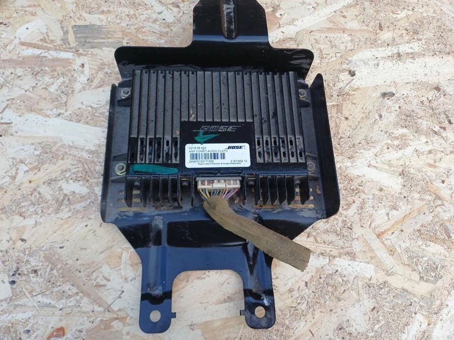 Mazda 6 GG (2002-2008) Bose Erősítő