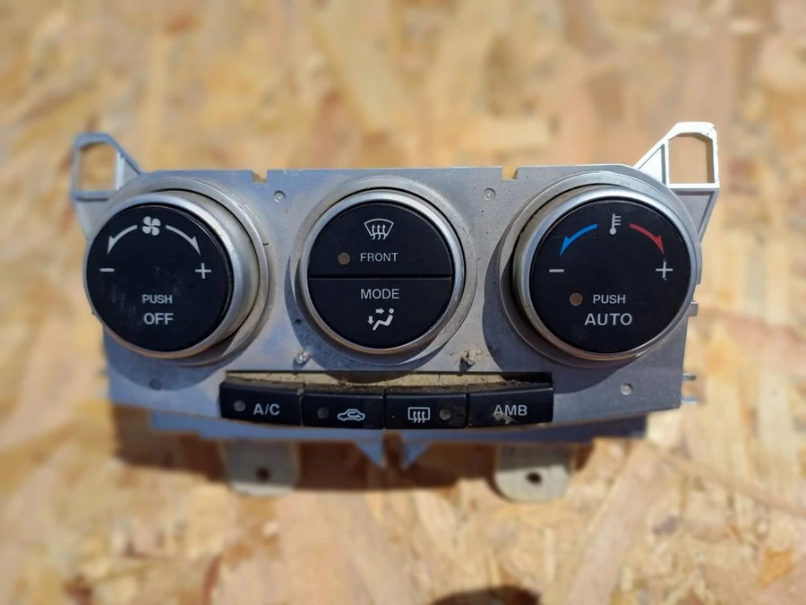 Mazda 5 (2005-2010) Fűtés Kapcsoló 