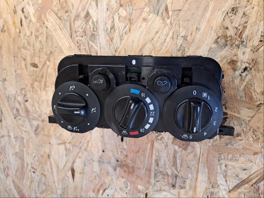 Mercedes A W168  (1997-2004) Fűtéskapcsoló