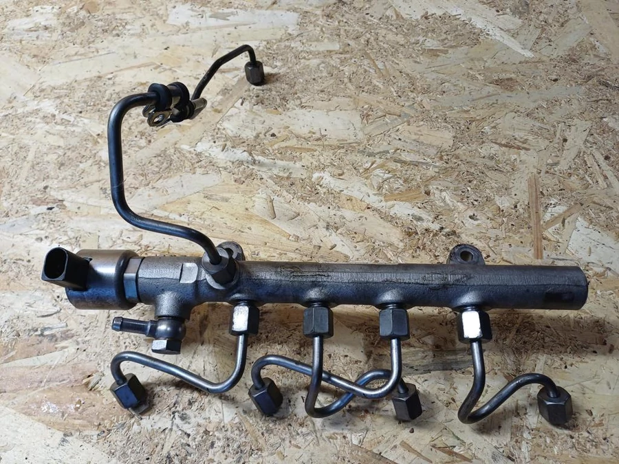 Mercedes E Class W212 (2009-2016) 2.2 Cdi Diesel Közös Nyomócső