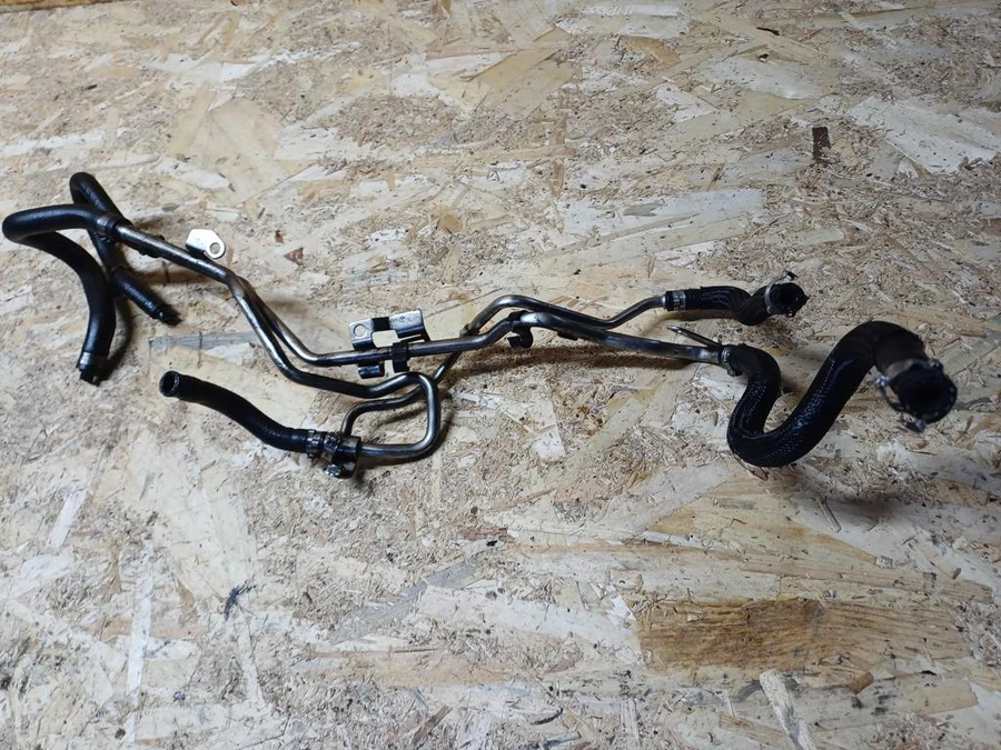 Mercedes E Class W212 (2009-2016) 2.2 Cdi Diesel Üzemanyagcső