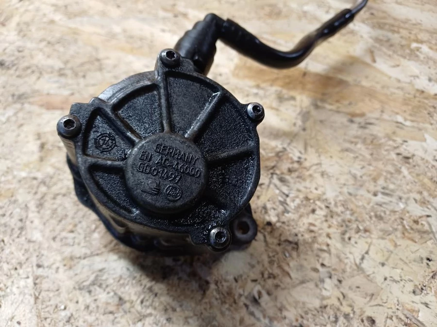 Mercedes E Class W212 (2009-2016) 2.2 Cdi Diesel Vákumpumpa 