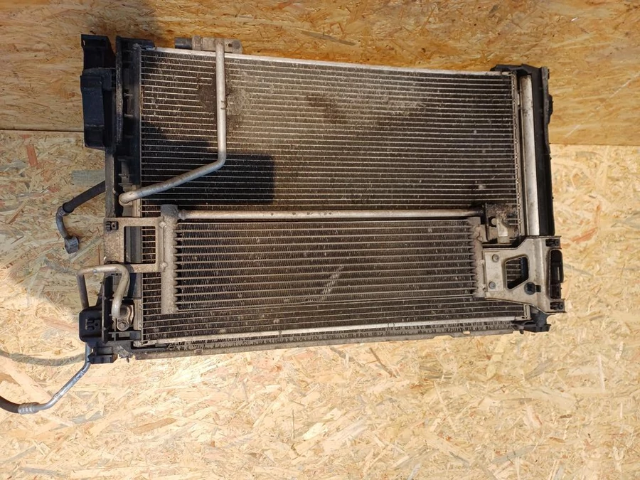 Mercedes E Class W212 (2009-2016) 2.2 Cdi Diesel Vízhűtő Klímahűtő 