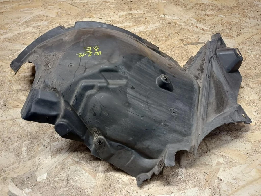 Mercedes E Class W212 (2009-2016) Jobb Első Sárvédő Dobbetét 