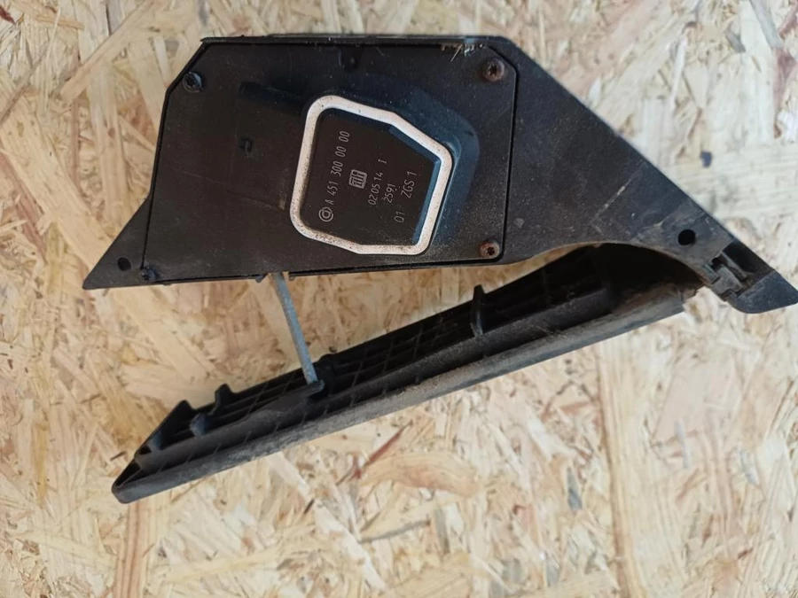 Mercedes E Class W212 (2009-2016) Diesel Gázpedál