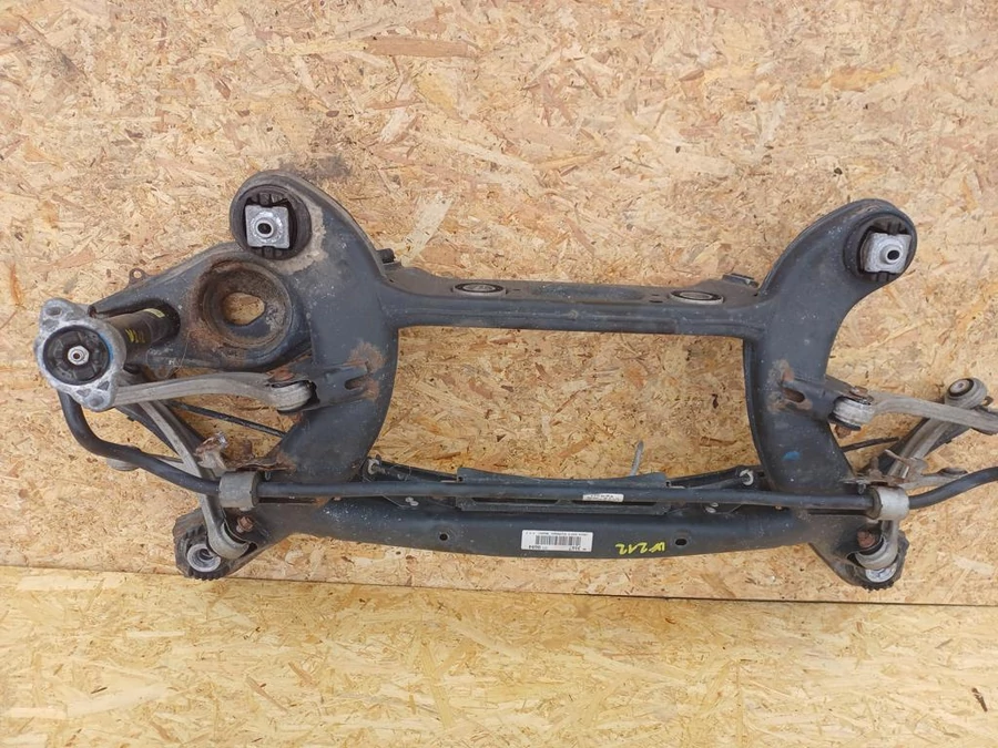 Mercedes E Class W212 (2009-2016) Hátsó Bölcső Híd