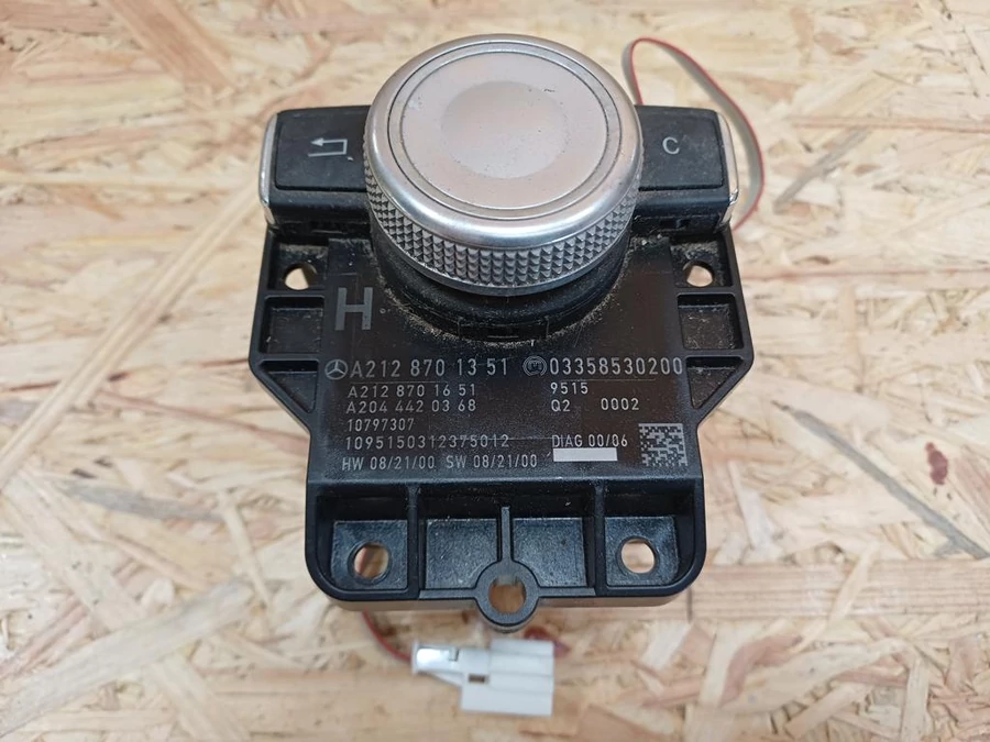 Mercedes E Class W212 (2009-2016) Rádió Kezelő Gomb 