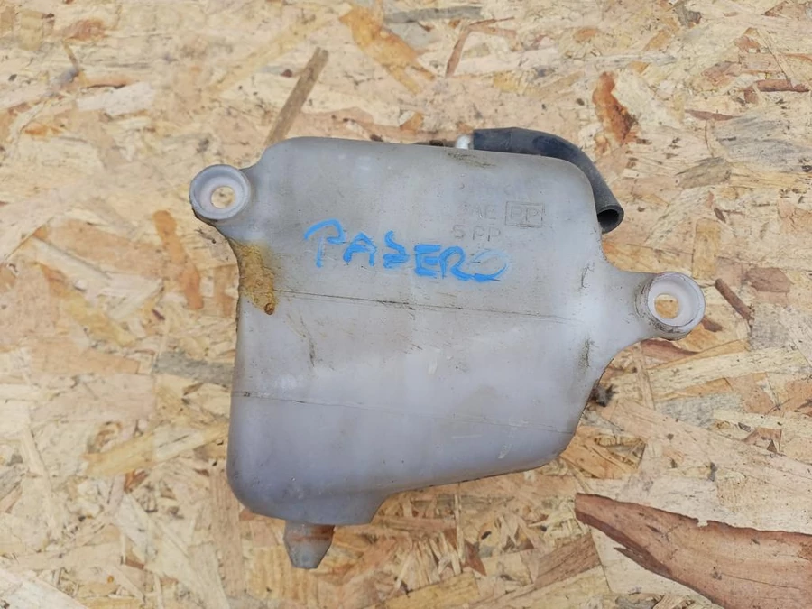 Mitsubishi Pajero (1996-2001) 3.0 V6 Benzines Kiegyenlítő Tartály