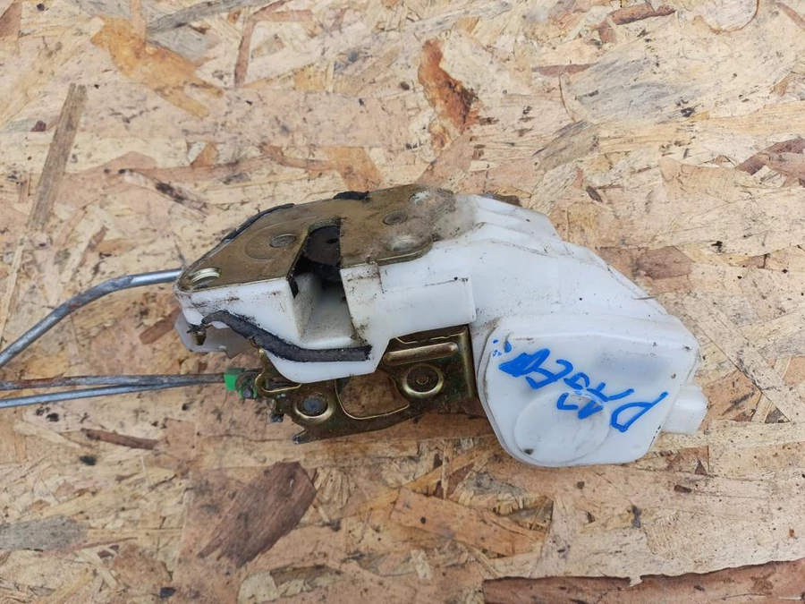 Mitsubishi Pajero (1996-2001) Jobb Első Ajtó Központizár