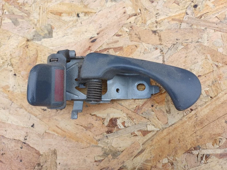 Mitsubishi Pajero (1996-2001) Jobb Első Ajtó Belső Kilincs 