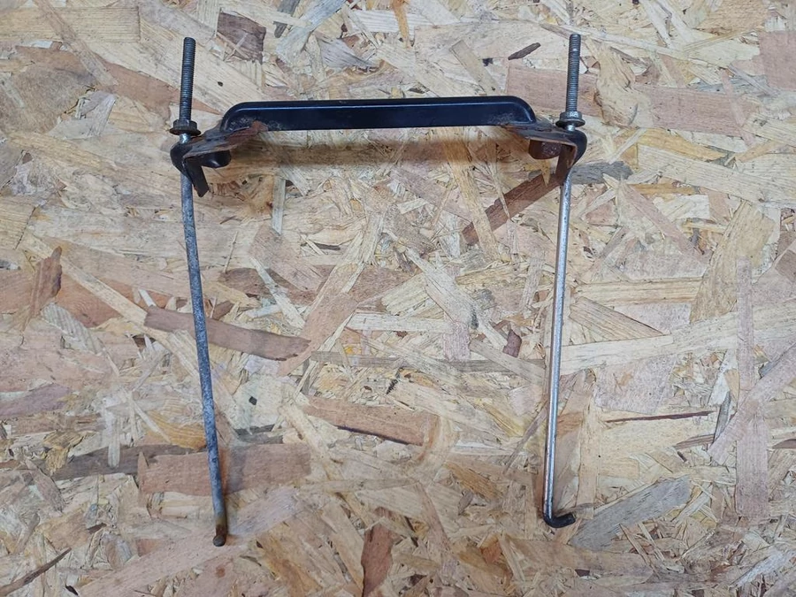 Mitsubishi Lancer VIII (2008-2017) Akumlátor Lefogató 