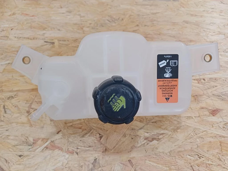 Nissan Qashqai J11 (2016-2020) 1.5Dci Diesel Kiegyenlítőtartály