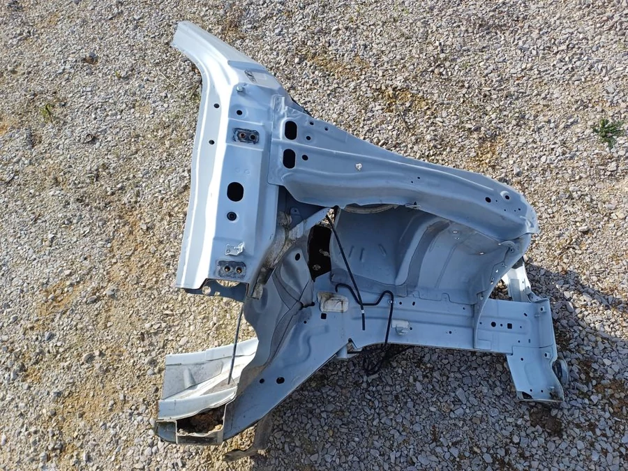 Nissan Qashqai J11 (2016-2020) Jobb Első Nyúlvány 