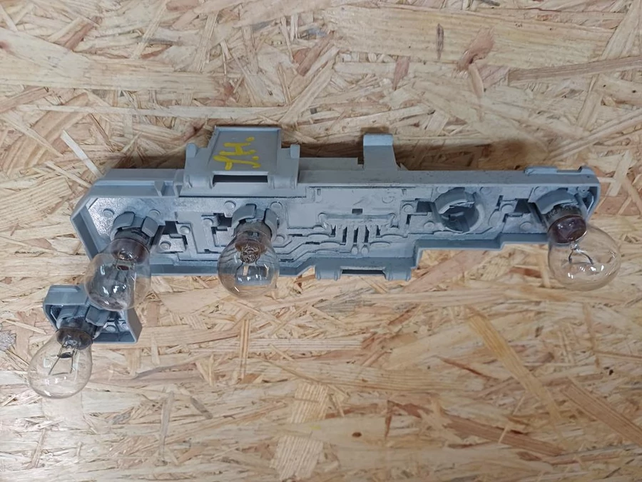 Opel Vectra C (2002-2009)  Jobb Hátsó Lámpa Foglalat 