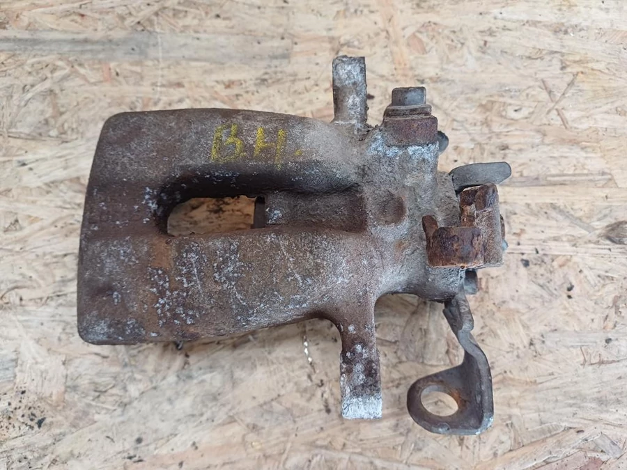 Opel Astra H (2004-2009)  Bal Hátsó Féknyereg