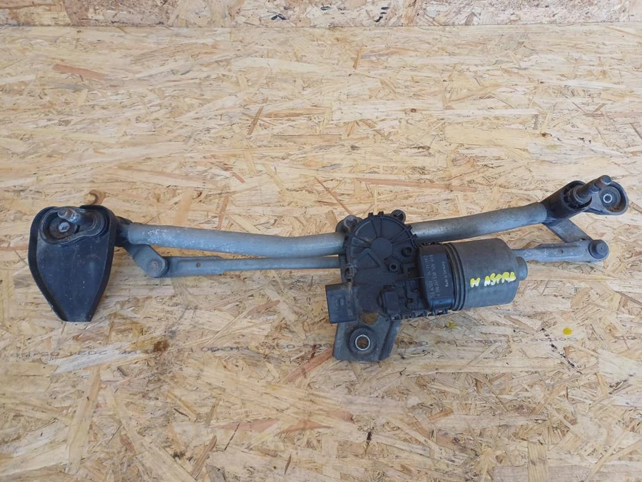 Opel Astra H (2004-2009) Első Ablaktörlő Szerkezet Motorral