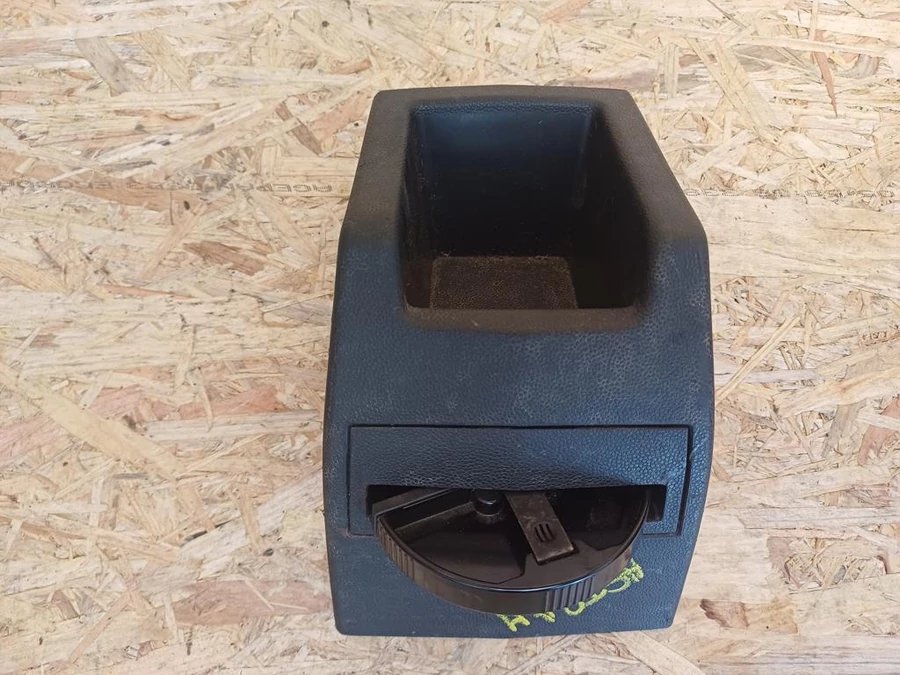 Opel Astra H (2004-2009) Hátsó Hamutál 