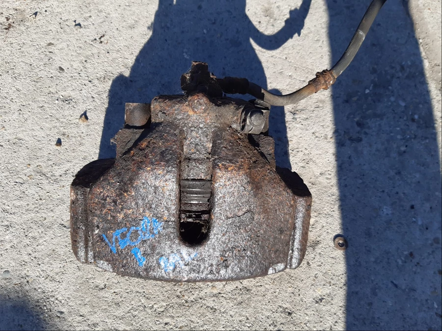 Opel Vectra B (1997-2002) 1.6 16V Benzines Bal Első Féknyereg