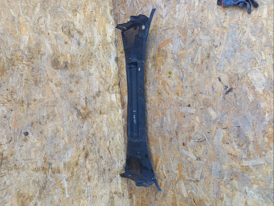 Opel Vectra B (1997-2002) Levélrács