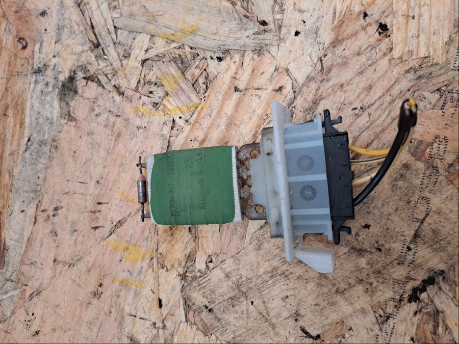 Peugeot 107 (2005-2014) Fűtőmotor Előtét Ellenállás