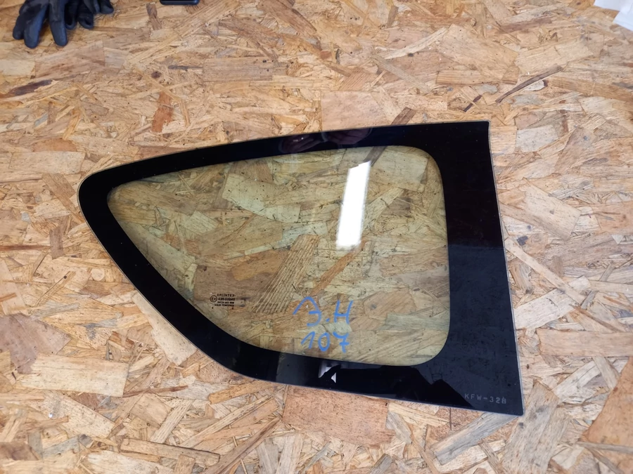 Peugeot 107 (2005-2014) Jobb Hátsó C Oszlop Üveg