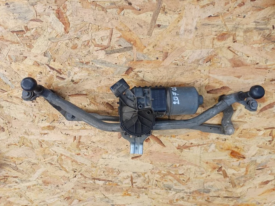 Peugeot 207 CC (2007-2013) Első Ablaktörlő Szerkezet Motorral 