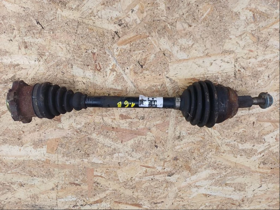 Seat Leon (1999-2006) 1.6 Benzines Bal Első Féltengely 