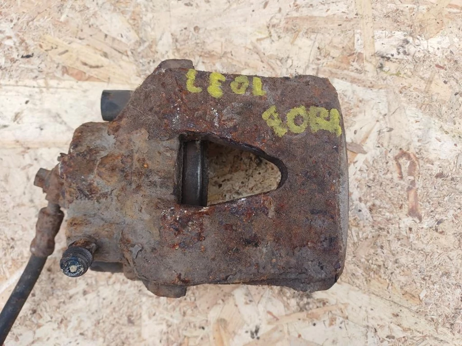 Seat Leon (1999-2006) 1.6 Benzines Jobb Első Féknyereg Munkahengerrel 