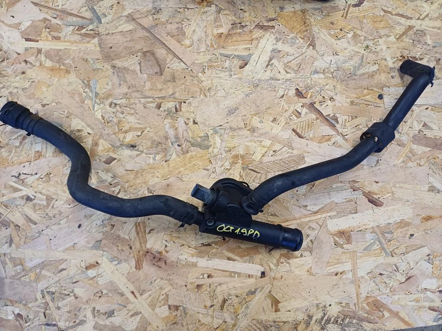 Skoda Octavia II (2006-2013) 1.9Tdi Diesel Termosztátház Vízcsővel