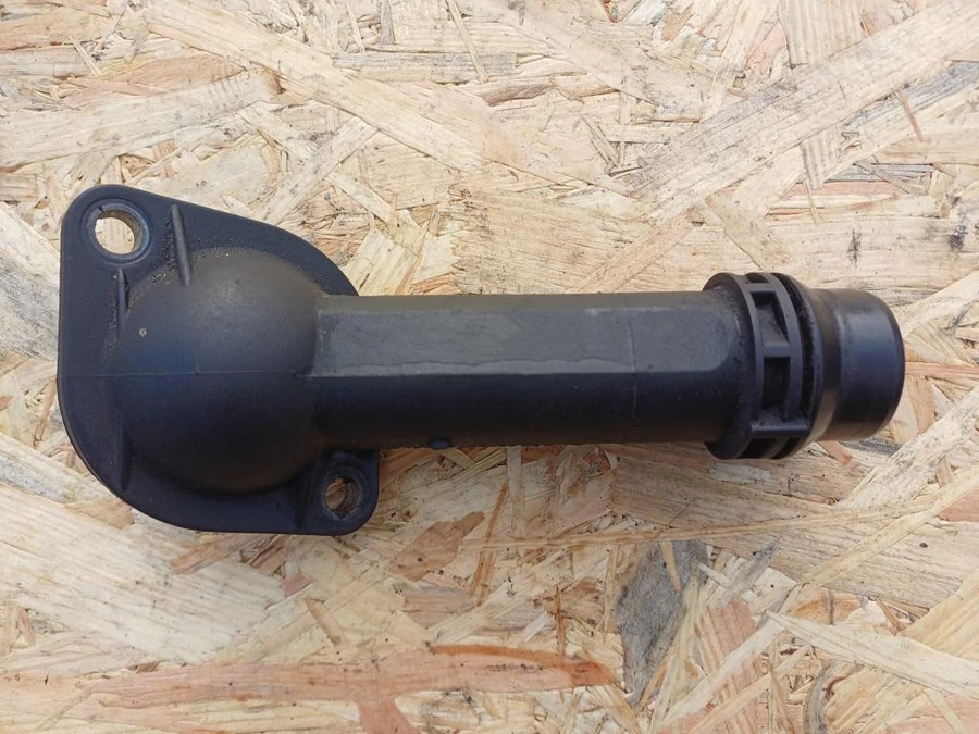 Skoda Octavia II (2006-2013) 1.9 Diesel Vízcső 