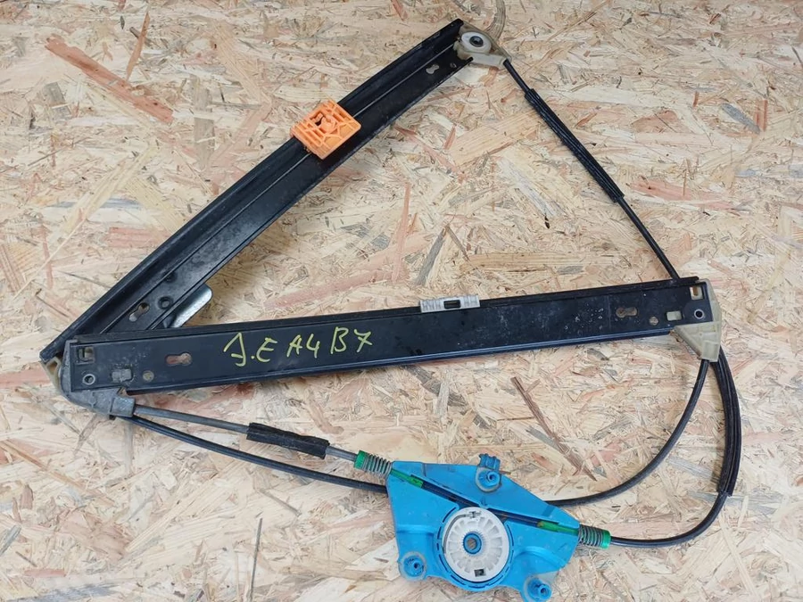 Audi A4 B7  (2004-2008) Jobb Első Ablakemelő Szerkezet Elektromos